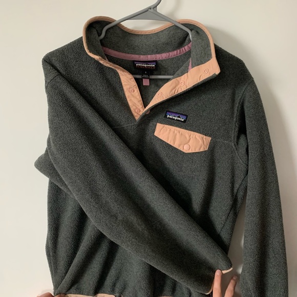 Patagonia Sweaters - Patagonia Fleece Pullover